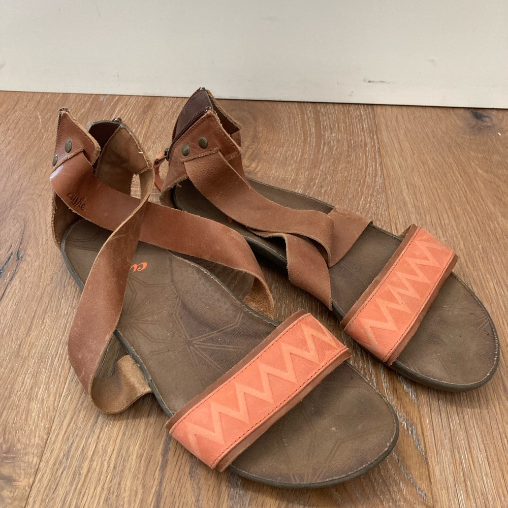 Cushe Brown and Orange Women's Sandals